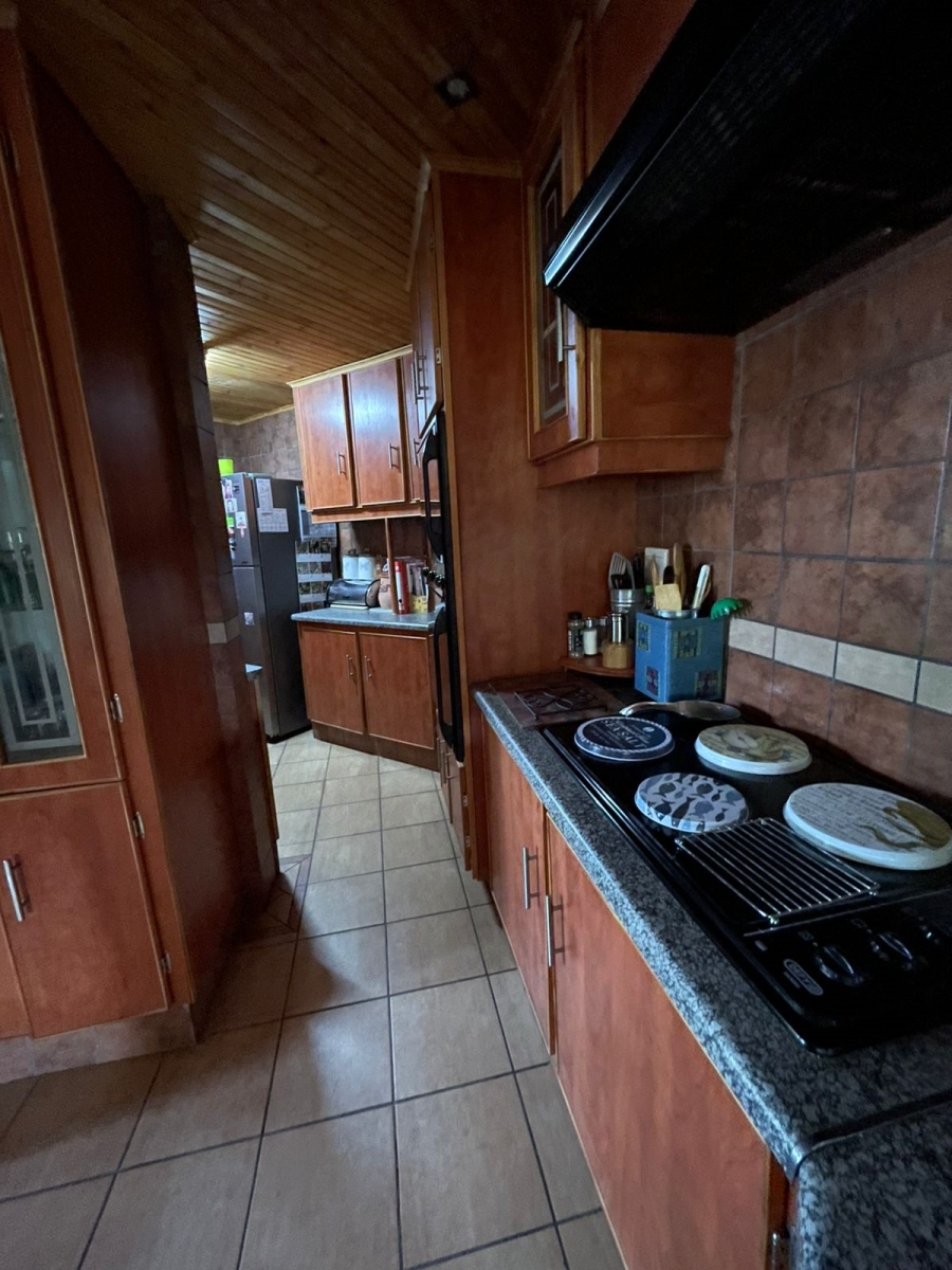 4 Bedroom Property for Sale in Christiana North West